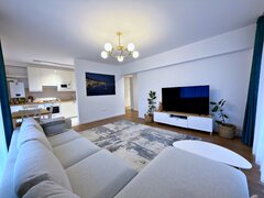 Tunari, de inchiriat 2 camere, centrala, loc parcare, 2021